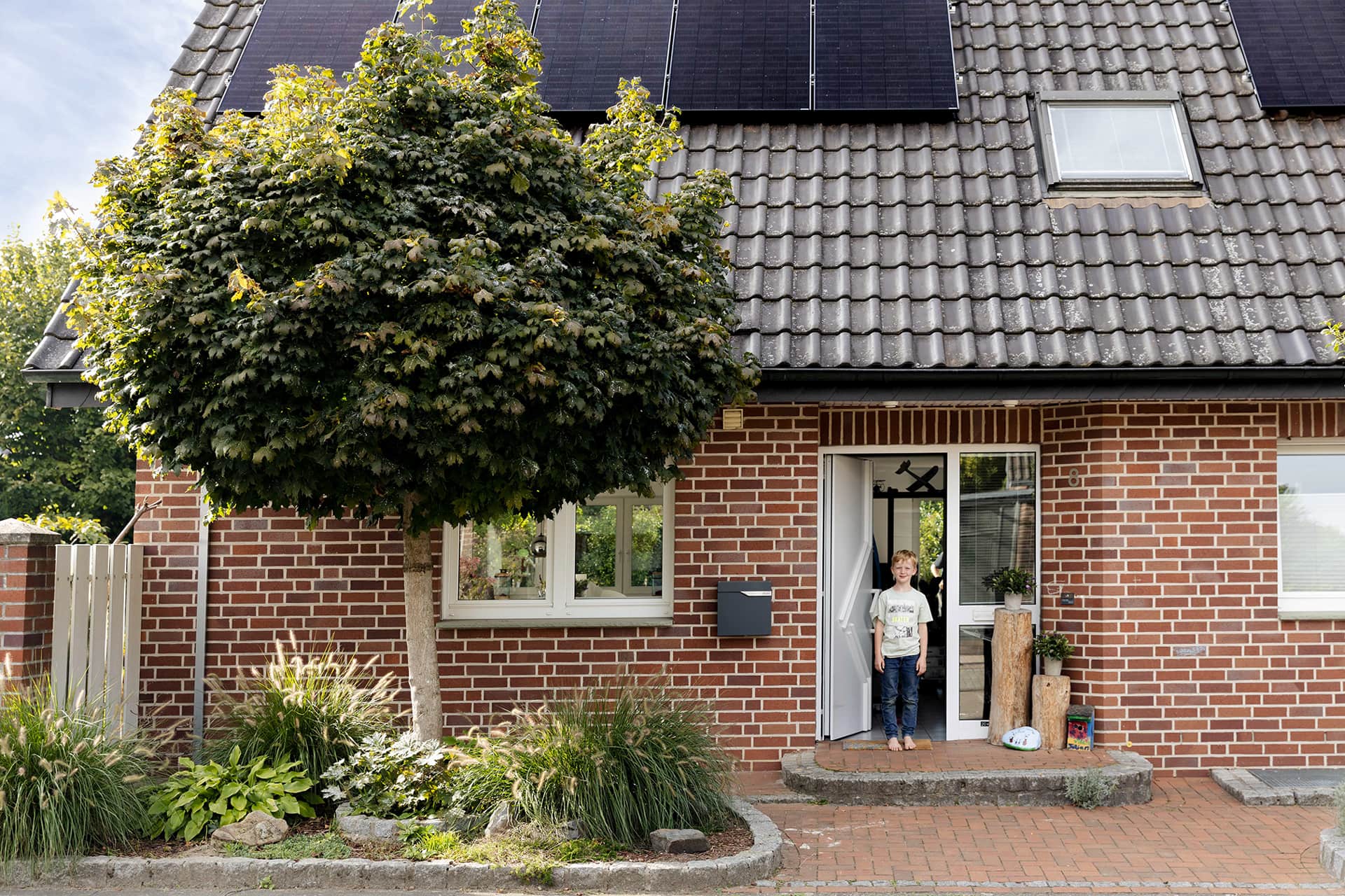 Solaranlage mit Speicher: Kosten für Einfamilienhäuser